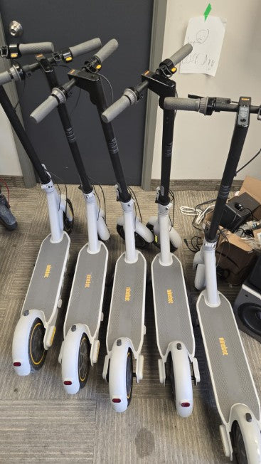 Certified Refurbished Segway Max G30LP Electric Scooter | Includes Charger • Long Range •