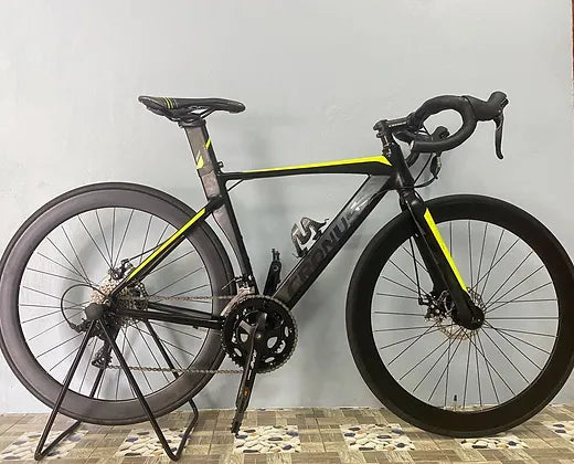 CRONUS RACE 700C