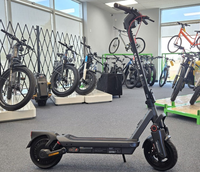 (New)  Segway Ninebot Max G3 E-Scooter