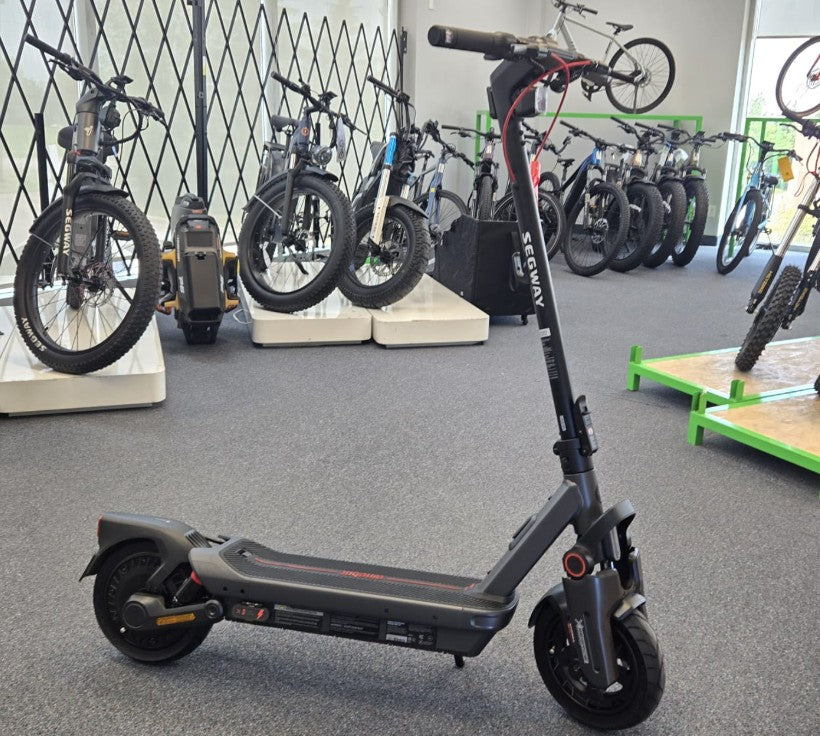 (New)  Segway Ninebot Max G3 E-Scooter